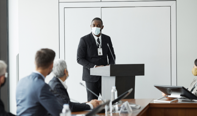 Locución y Oratoria: técnicas para dominar el arte